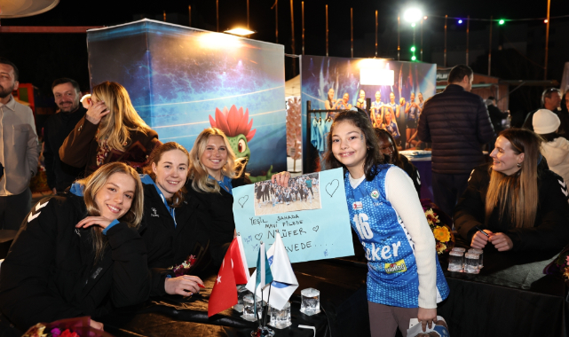 Nilüfer’in Sultanları 8 Mart’ta taraftarıyla buluştu