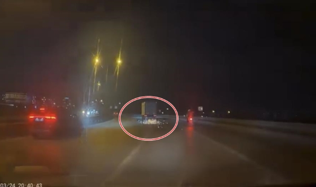 Virajı alamayan motosiklet sürücüsü savruldu