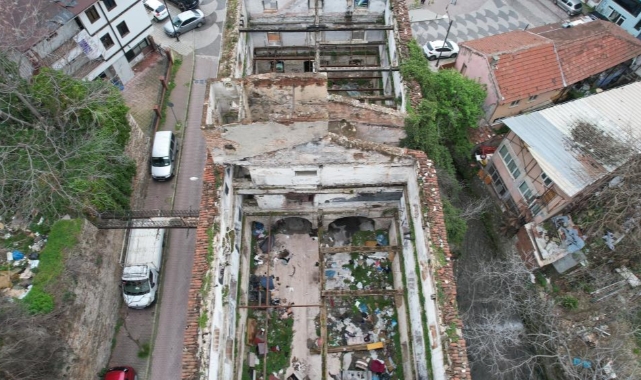 Yangının boyutu gün ağarınca dronla görüntülendi
