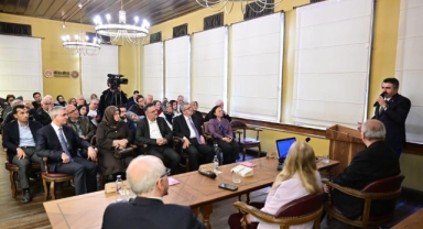 Balkanlarla göbek bağımız var