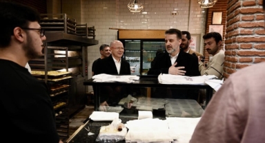 Başkan Vekili Biba esnafla bir araya geldi