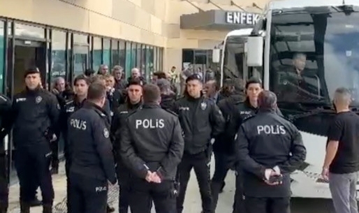 Bozbey adliye öncesi sağlık raporu için hastaneye götürüldü