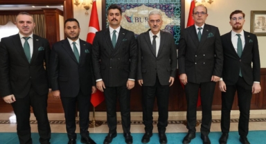 BUMEV'den Vali Ayyıldız'a ziyaret