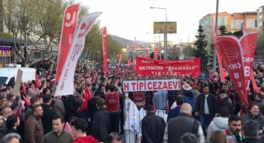 Bursa’da Mustafa Bozbey için destek nöbetleri sürüyor