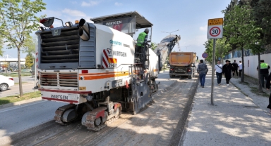 Bursa'da Terminal Yolu yenileniyor