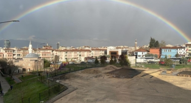 Bursa'da yağmur sonrası gökkuşağı şöleni