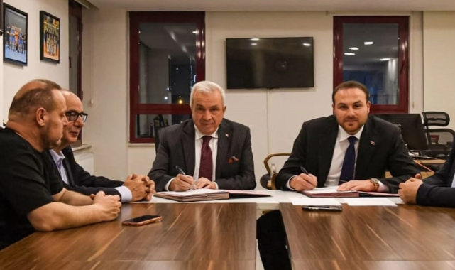 Bursa’ya yeni hentbol salonu için Nilüfer’de imzalar altıldı