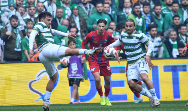 Bursaspor bir engeli daha geçti