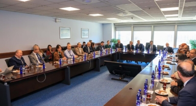 BUÜ’den OYAK Renault’a iş birliği ziyareti