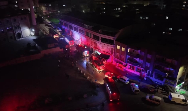 Depoda çıkan yangın itfaiye ekiplerini harekete geçirdi