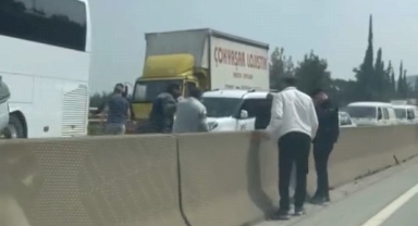 Kontrolden çıkan otomobil takla atıp ters durdu