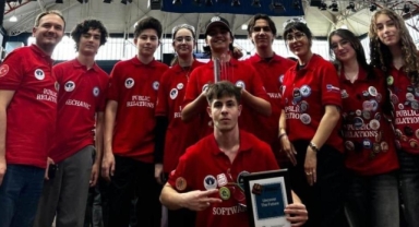 New York'ta Bursa rüzgârı: FRC'de büyük zafer