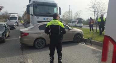 Önüne kattığı otomobili sürükledi