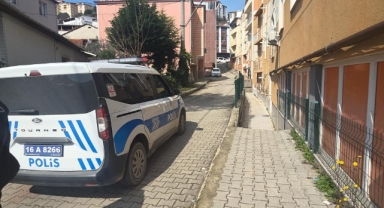 Orhangazi'de çatıdan düşen usta ağır yaralandı