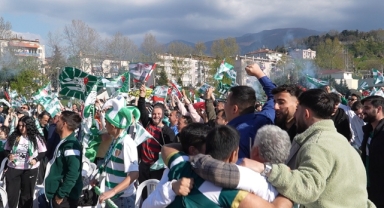 Şampiyonluk coşkusu Büyükşehir'le yaşandı