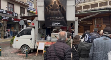 Taksicilerden kahraman öğretmen ve öğrencilere vefa