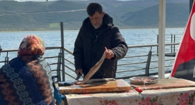 Uluabat Gölü'nde su çoğaldı balık tutmak zorlaştı