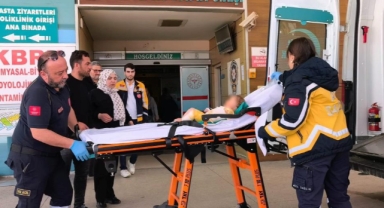 Üzerine kaynar su dökülen 9 aylık bebek ağır yaralandı