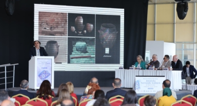 Anadolu’nun seramik kültürü Bursa’da konuşuldu
