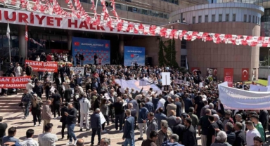 Kılıçdaroğlu 2 buçuk yıl sonra parti genel merkezine gidiyor