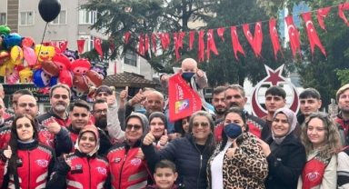 Lösemiyi yenen Alparslan için gökyüzüne balon bıraktılar
