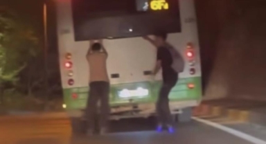 Patenli gençlerin tehlikeli yolculuğu kamerada