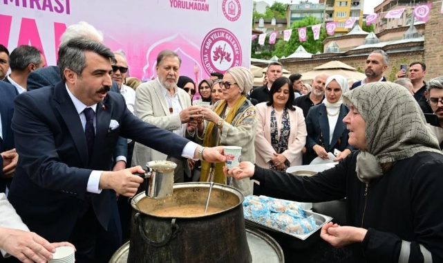 Yıldırım'da Erguvan Bayramı coşkusu sona erdi