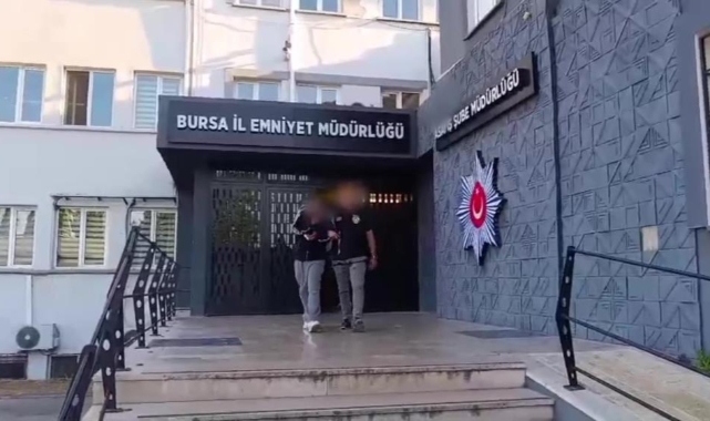 150 saatlik kamera incelemesiyle çalınan 3 araç bulundu 2 hırsız tutuklandı