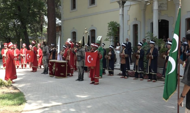 25 ülkeden öğrenciler Mehterle kültür köprüsü kurdular