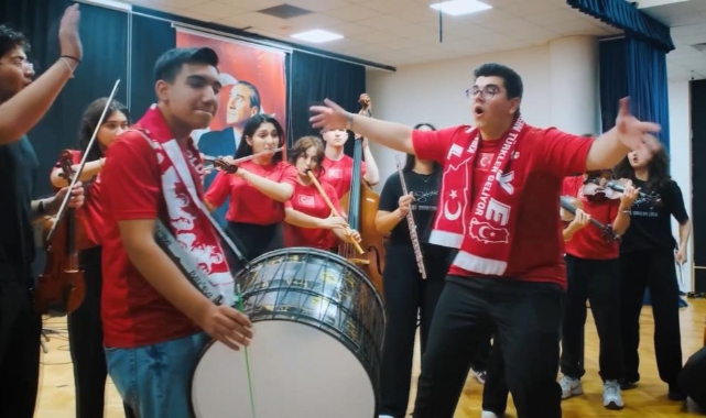 A Milli Takım'ın Dünya Kupası'ndaki marşı Bursa'dan çıktı