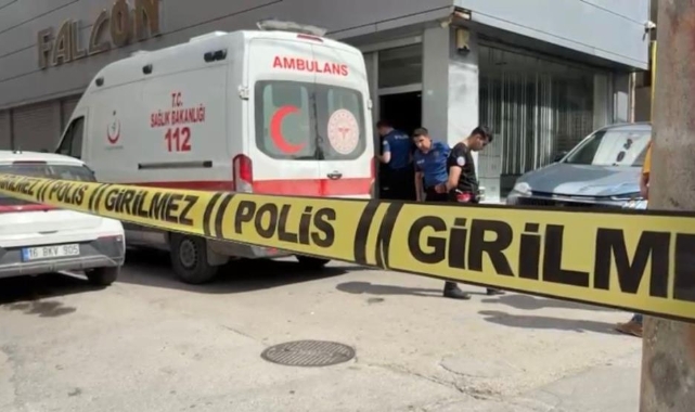 Ayakkabıcılar Çarşısı'nda kadını vurup intihar etti