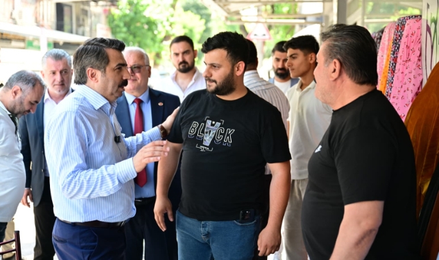 Başkan Yılmaz'dan Anadolu Mahallesinde esnaf ziyareti