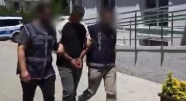 Bursa'da aranan 4 firari yakalandı