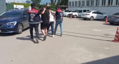 Bursa'da 'Yeğenin zor durumda' yalanıyla altın vurgunu