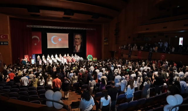 Bursa Yuvam’da yıl sonu coşkusu