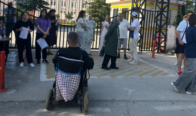 Büyükşehir'den LGS sınavında ulaşım desteği