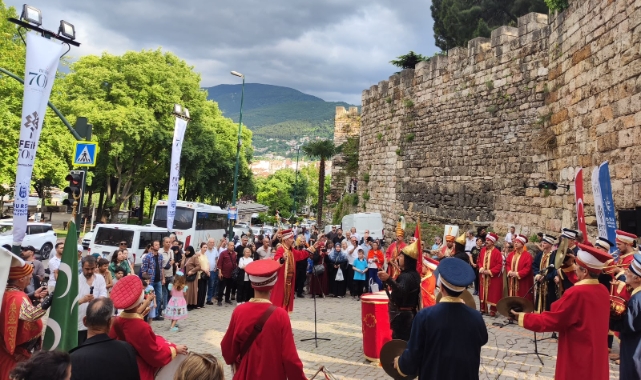 Fethin 700. Yılında mehter sesleri Saltanat Kapı'dan yükseldi