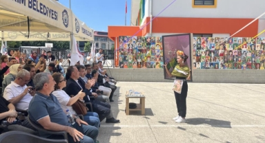 Frida Kahlo’nun eserleri Bursa’da canlı tabloya dönüştü