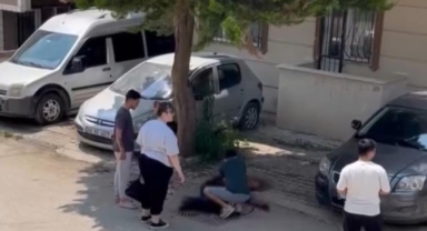 Kardeş kavgasında bıçaklar çekildi: 2 yaralı