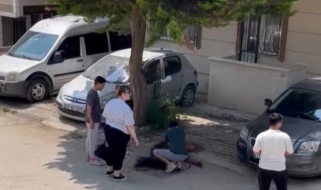 Kardeş kavgasında bıçaklar çekildi: 2 yaralı