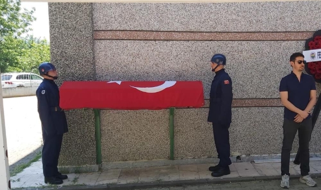 Kıbrıs gazisi İnegöl'de son yolculuğuna uğurlandı