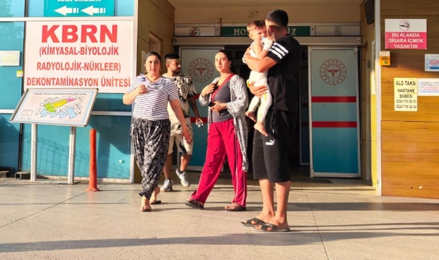 Mangal ateşine düşen çocuk yaralandı