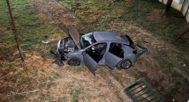 Navigasyon yanlış yolu gösterdi dereye uçtu: 1 yaralı