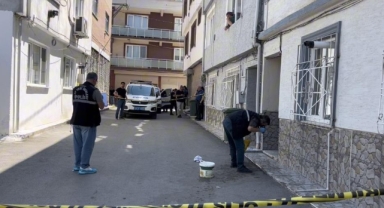Pusu kuran şahıs husumetlisine kurşun yağdırdı