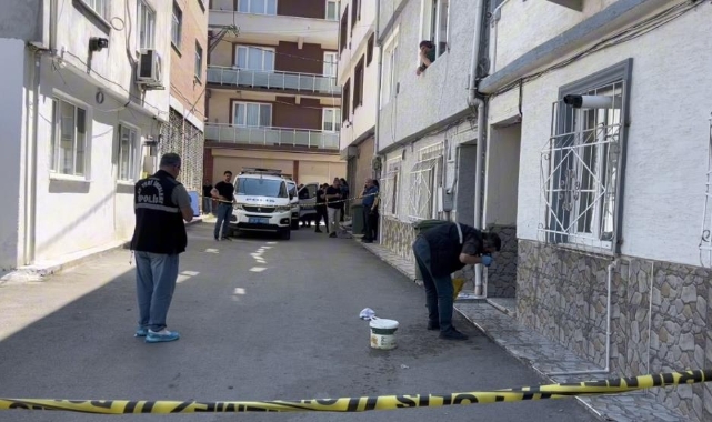 Pusu kuran şahıs husumetlisine kurşun yağdırdı