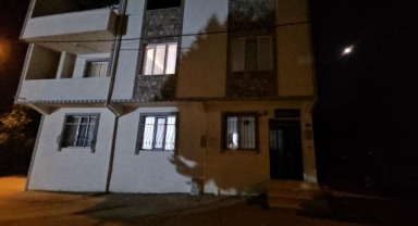 Servis'ten inerek evine yürüyen genç kız kaçırıldı