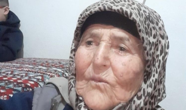 Tarlada uyuyan kadın iş makinesinin altında can verdi