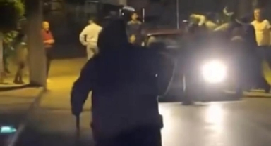 Tekmeli sopalı sokak kavgası kamera'da