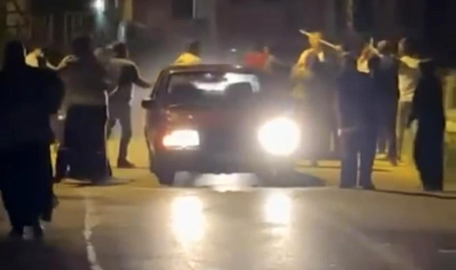 Tekmeli sopalı sokak kavgası kamera'da