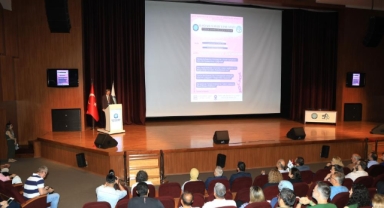 Tütün endüstrisinin evrimi ve tehlikeleri masaya yatırıldı